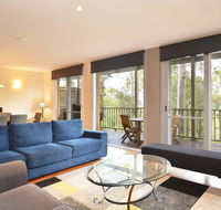 Villa De Saran located within Cypress Lakes - Goulburn Accommodation