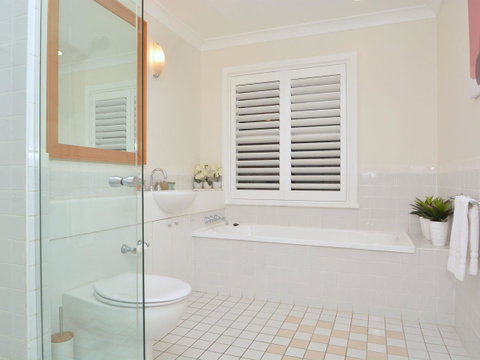 Villa De Saran Located Within Cypress Lakes - Goulburn Accommodation 4