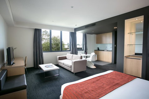 Alpha Hotel Eastern Creek - Goulburn Accommodation 16