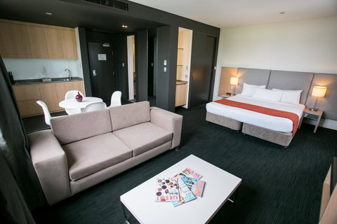 Alpha Hotel Eastern Creek - Goulburn Accommodation 15