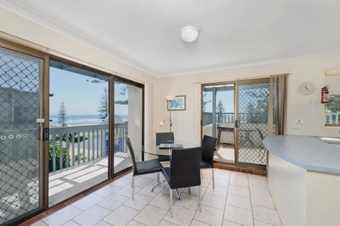 Beach House Holiday Apartments - Goulburn Accommodation 21