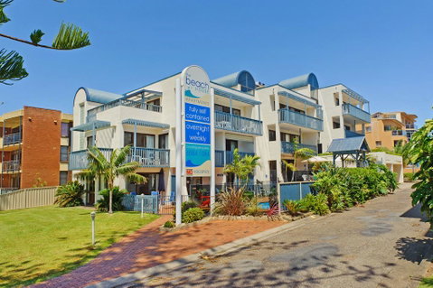 Beach House Holiday Apartments - Goulburn Accommodation 13