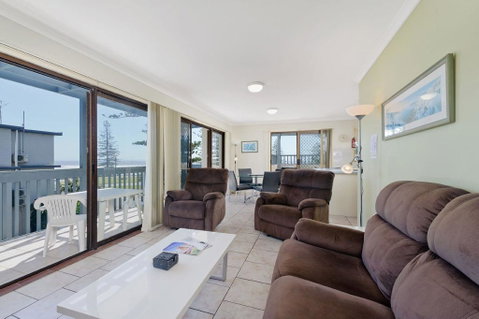 Beach House Holiday Apartments - Goulburn Accommodation 22
