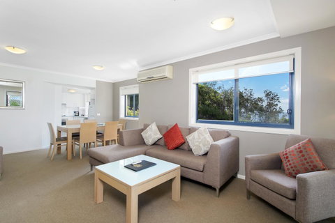 South Pacific Apartments - Goulburn Accommodation 10