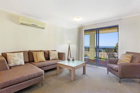 South Pacific Apartments - Goulburn Accommodation 13
