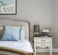 The Spa Cottage with HotTub Netflix  Stan - Goulburn Accommodation