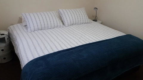Twin Palms Holiday House At Lighthouse - Goulburn Accommodation 7