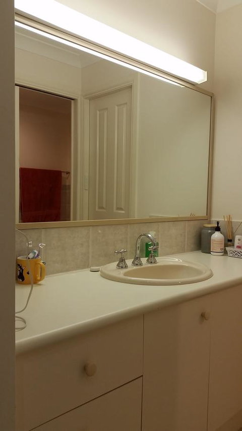 Twin Palms Holiday House At Lighthouse - Goulburn Accommodation 11