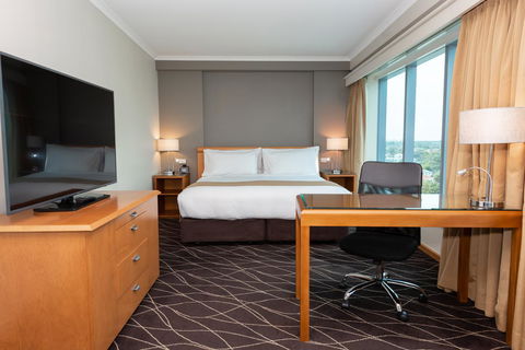 Crowne Plaza Sydney Airport, An IHG Hotel - Goulburn Accommodation 17