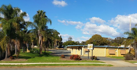 Temora Motel - Goulburn Accommodation 0