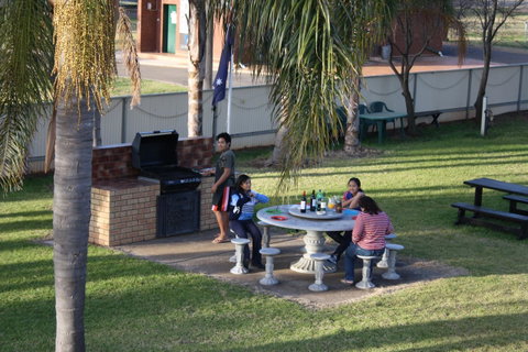 Temora Motel - Goulburn Accommodation 8