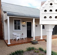 Thelma's Temora - Goulburn Accommodation