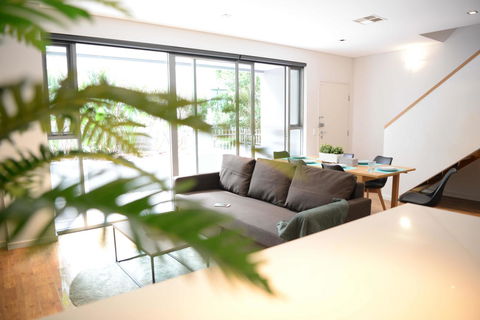 New SilkRoad Apartments Sydney - Goulburn Accommodation 5