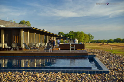 Wildman Wilderness Lodge - Goulburn Accommodation 2