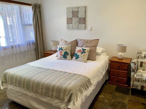 Wilmots On Dixon - Goulburn Accommodation 13