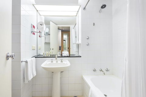Crowne Plaza Canberra, An IHG Hotel - Goulburn Accommodation 26