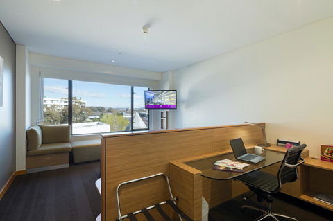 Crowne Plaza Canberra, An IHG Hotel - Goulburn Accommodation 15
