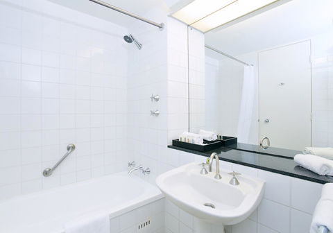 Crowne Plaza Canberra, An IHG Hotel - Goulburn Accommodation 25