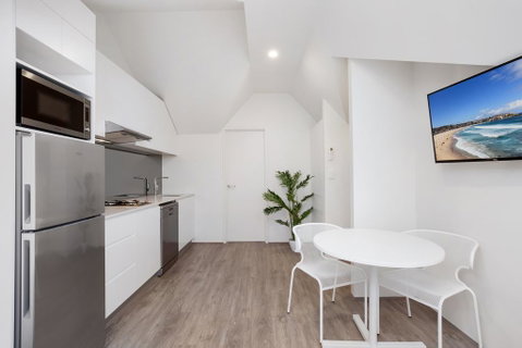 Bondi Beach Studio Suite 2 - Goulburn Accommodation 2
