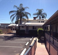 Bottle Tree Gardens Motel - Goulburn Accommodation