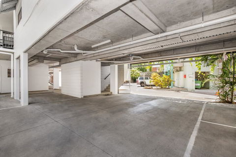 BOUTIQUE APARTMENTS BEACH LOCATION - Goulburn Accommodation 1