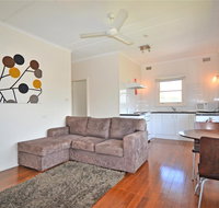 Breakers 4 2 Hill Street - Goulburn Accommodation