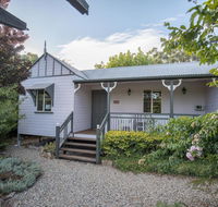 Briar Rose Cottages - Goulburn Accommodation