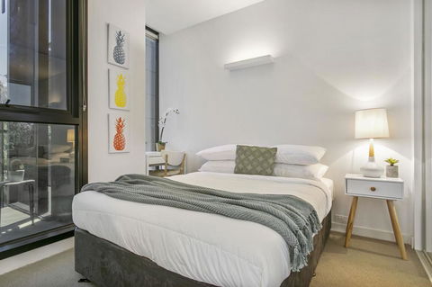 Bright Modern Apartment W Parking And Gym Near CBD - Goulburn Accommodation 2