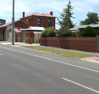 Bristol House Accommodation - Goulburn Accommodation