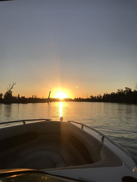 Bundalong Waterfront - Goulburn Accommodation 1