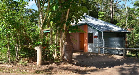 Bushland Cottages And Lodge - Goulburn Accommodation 0