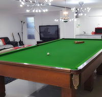 By The Bay - Goulburn Accommodation
