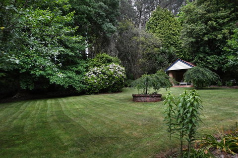 Cambridge Cottages - Goulburn Accommodation 2