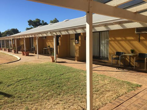 Carnarvon Caravan Park - Goulburn Accommodation 0
