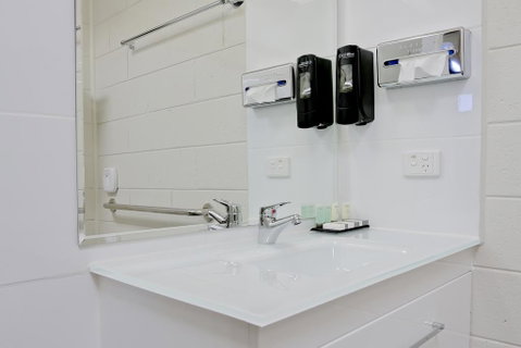 Castle Creek Motel - Goulburn Accommodation 2