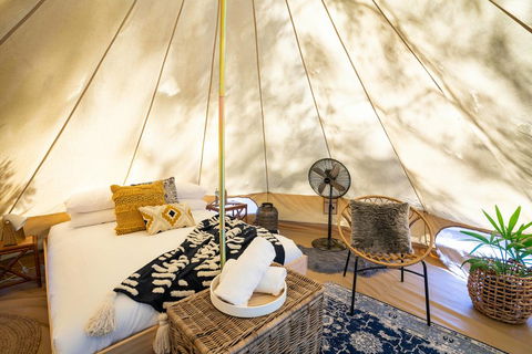 Castlemaine Gardens Luxury Glamping - Goulburn Accommodation 3