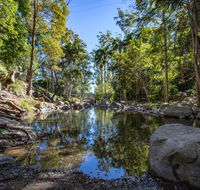 Cedar Creek Lodges - Goulburn Accommodation