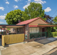 Central Armidale 2-Bedroom Apartment - Goulburn Accommodation