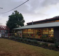 Christmas Creek Caf  Cabins - Goulburn Accommodation