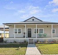 Cloverdale Cottage - Goulburn Accommodation