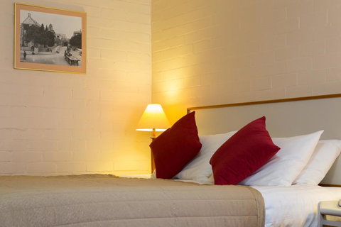 Club Motel Armidale - Goulburn Accommodation 2