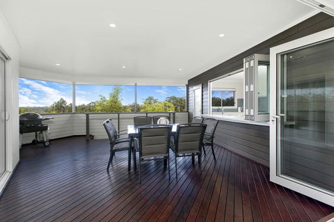 Coastal Retreat - Goulburn Accommodation 1