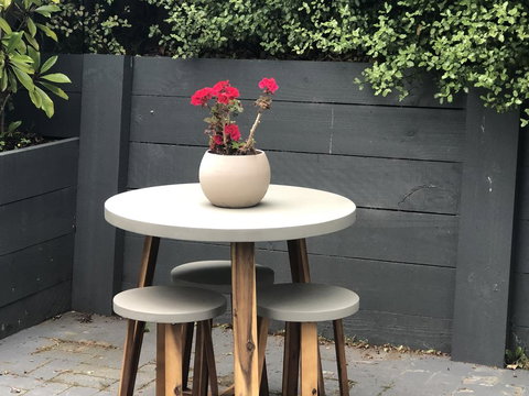 Colonial Hampdens - Goulburn Accommodation 1