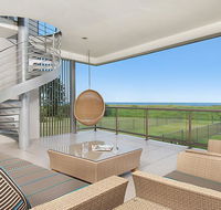 Costa del Sol - WiFi and Austar - Goulburn Accommodation