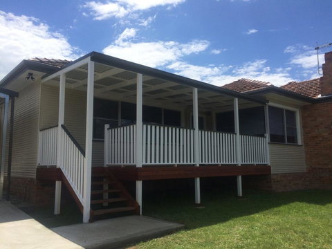 Costa Park Cottage Dio - Armidale - Goulburn Accommodation 0