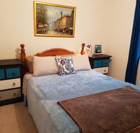 Cosy Quiet Bedroom Ferny Grove - Goulburn Accommodation