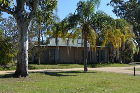 Cottage Port Stephens / Swan Bay, NSW - Goulburn Accommodation 0