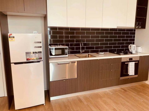 Cozy & Brand New Apt In The Heart Of Western - Goulburn Accommodation 1