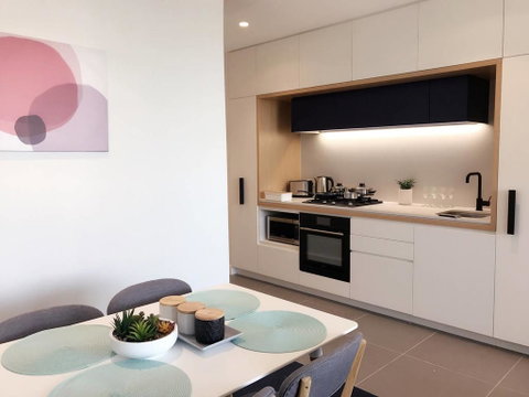 Cozy Melbourne Star 2 Bedroom Apartment Docklands - Goulburn Accommodation 2