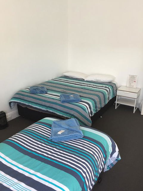 Crown Inn Hotel - Goulburn Accommodation 0